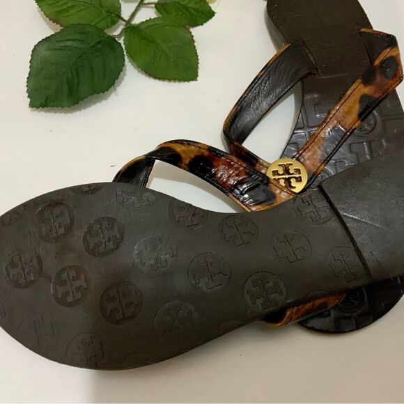 Tory Burch Leather Thong Leopard Animal Print Sandals 7 - Picture 5 of 12